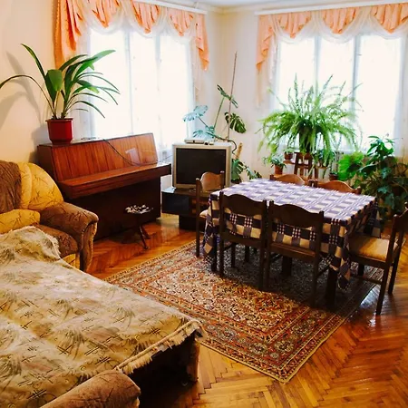Zabava Apartment Yaremche Exterior photo